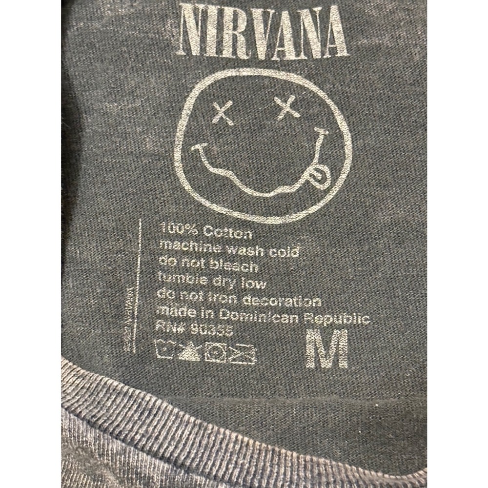 2‎ Men's Medium T-Shirt Bundle: White ASOS T-shirt and Gray Nirvana T-Shirt - Picture 7 of 7